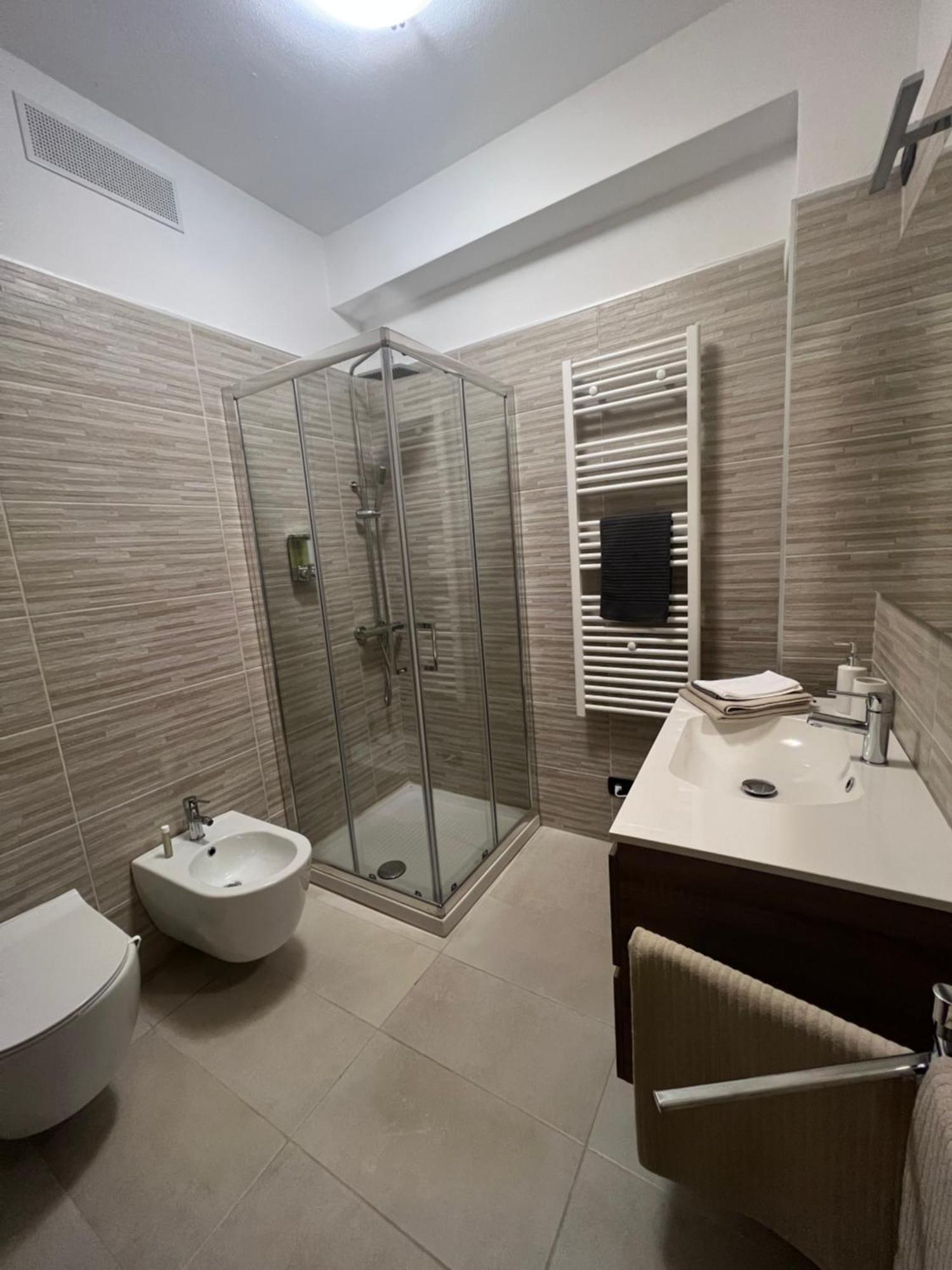 Cascina Il Volo Bed & Breakfast มอนกาลโว ภายนอก รูปภาพ